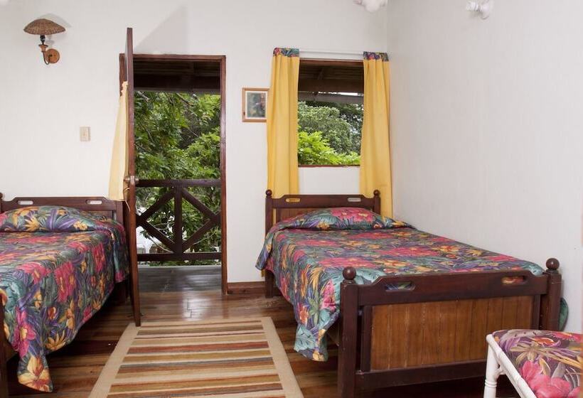 هتل Forres Park Resort & Spa