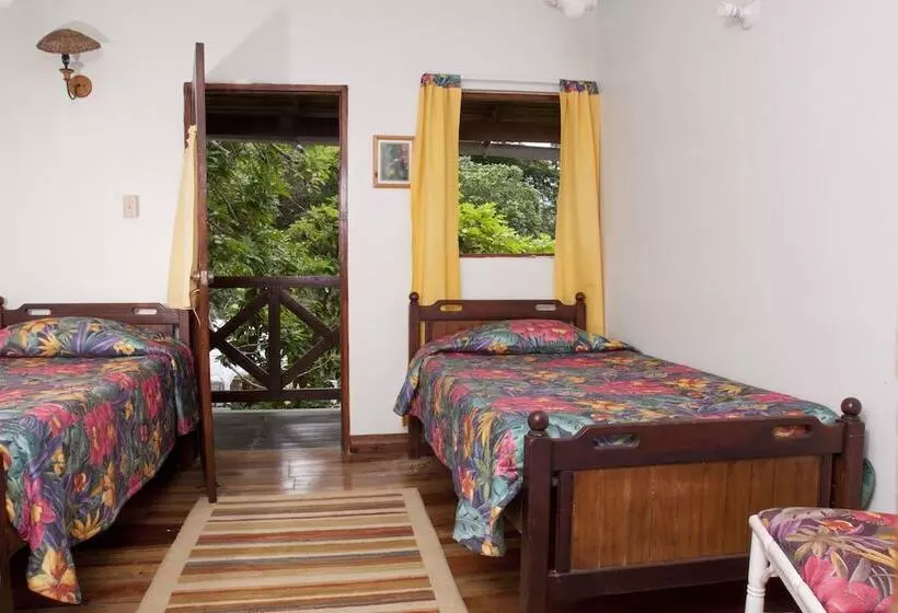 هتل Forres Park Resort & Spa