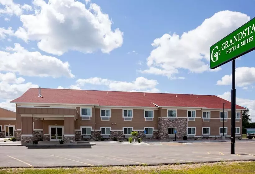 Hotelli American Inn & Suites