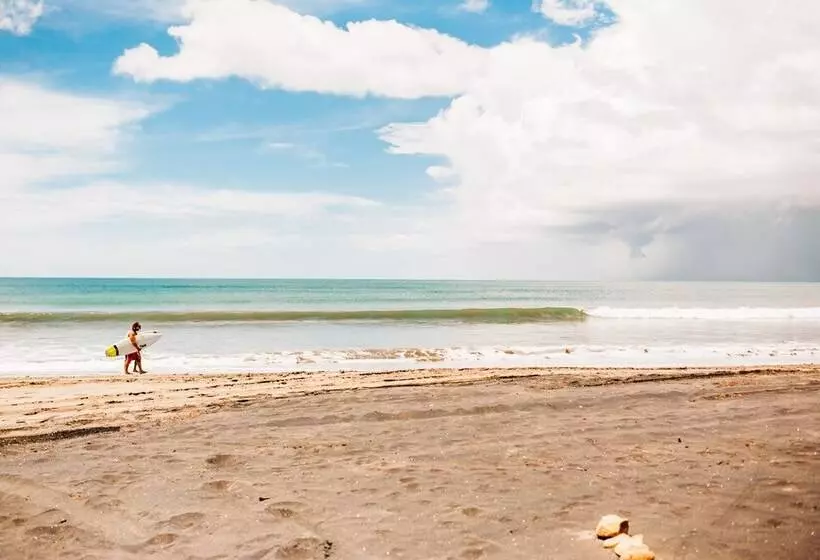 Hotelli Hamacas Astillero