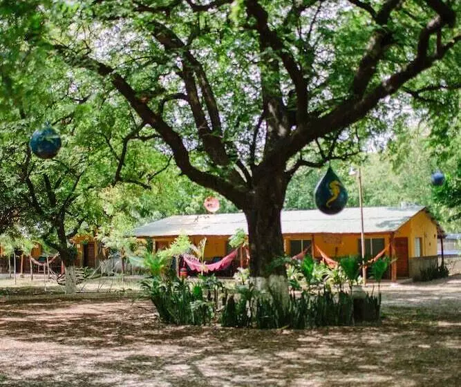 Hotelli Hamacas Astillero