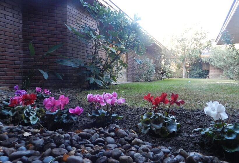 Hotel La Casona Del Rio
