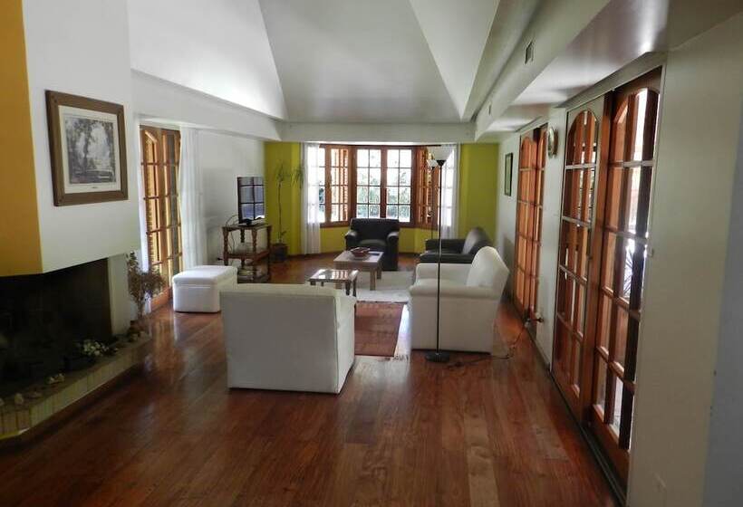 Hotel La Casona Del Rio