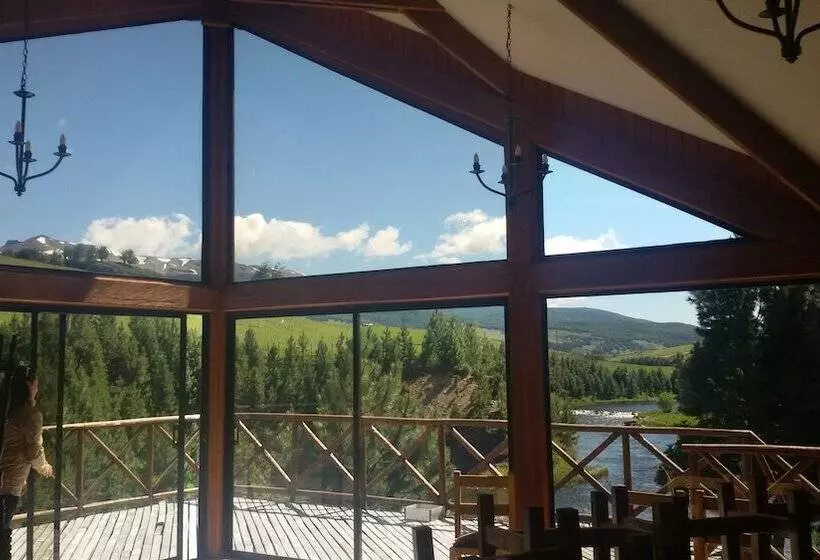 هتل Los Trinos Lodge