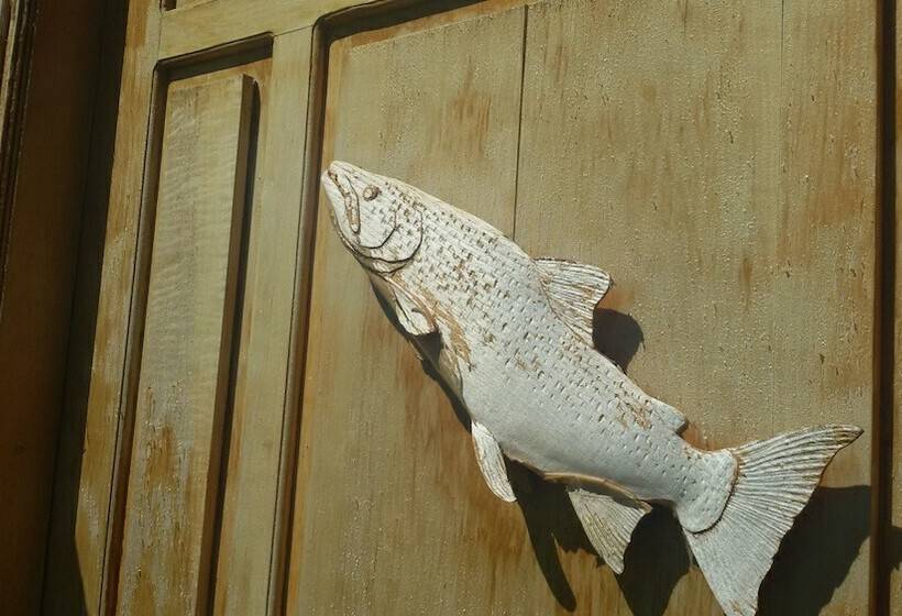 בית מלון כפרי Los Trinos Lodge