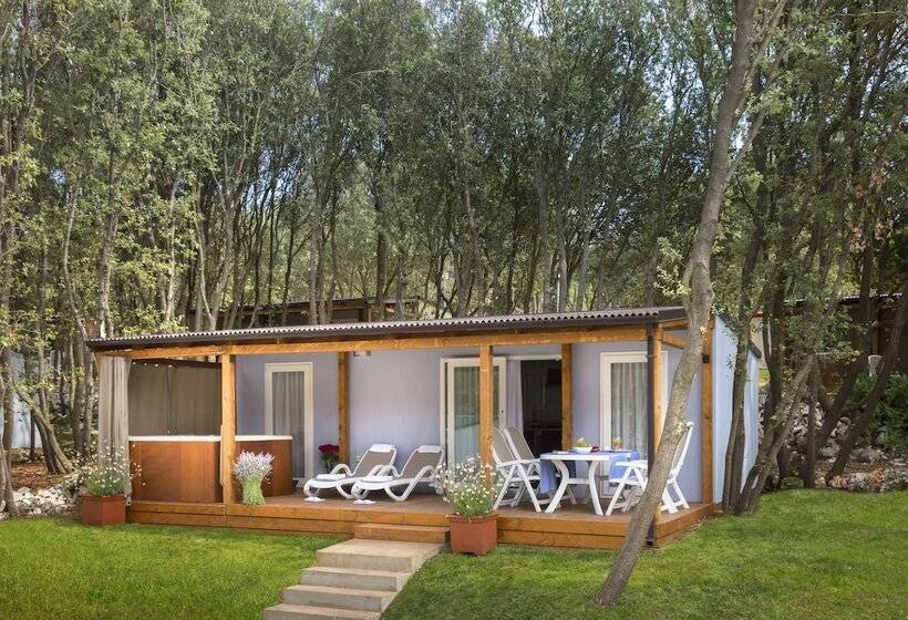 בית מלון כפרי Maistra Camping Polari Pitches