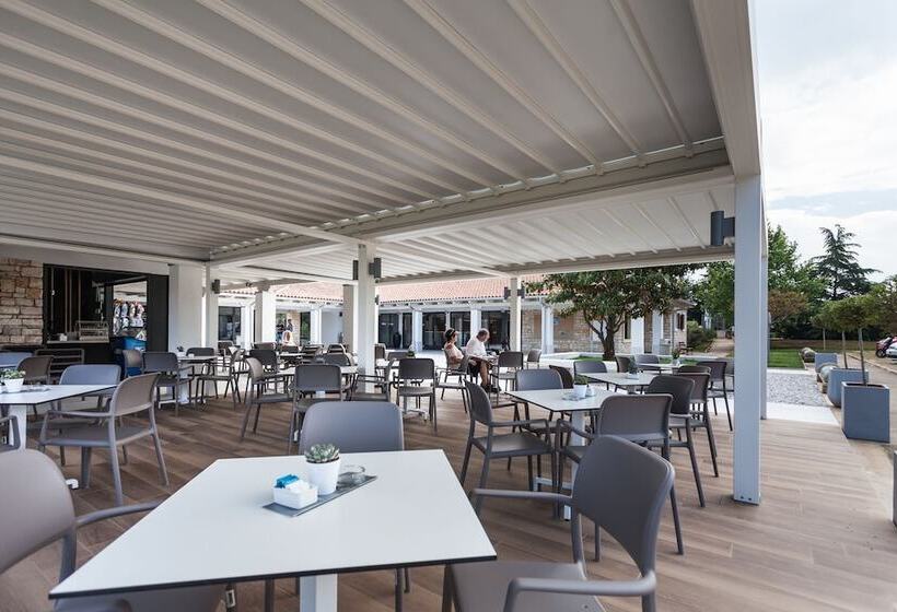 ホテル Maistra Camping Polari Pitches