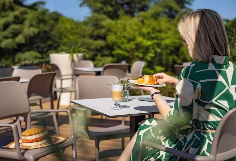 בית מלון כפרי Maistra Camping Polari Pitches