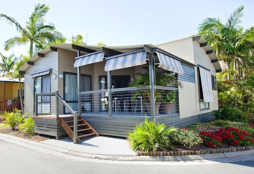 Отель Tasman Holiday Parks North Star