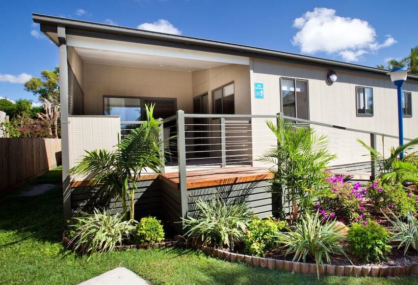 Отель Tasman Holiday Parks North Star