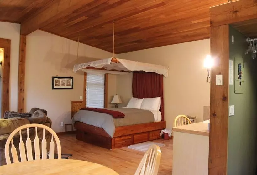 هتل Sea Star Beach Retreat