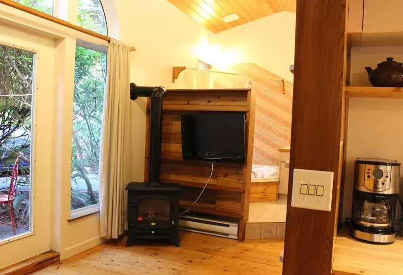 هتل Sea Star Beach Retreat