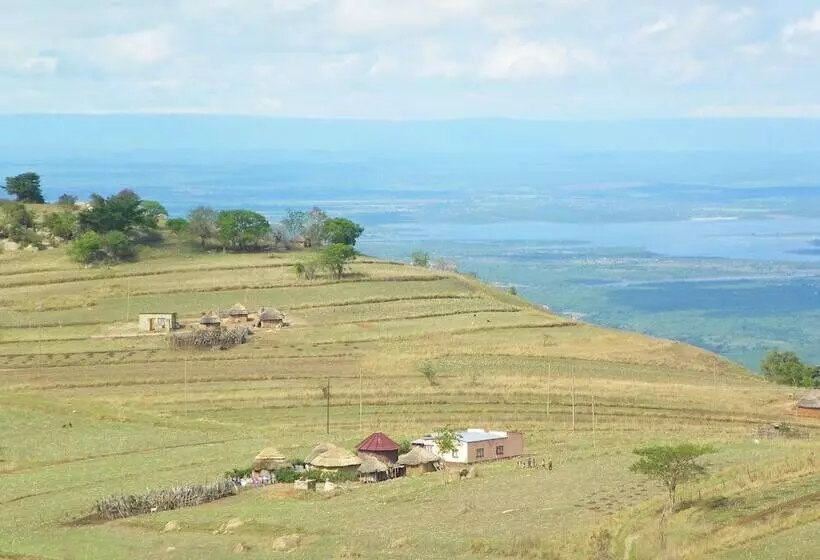 هتل Swazi Village Home Stay