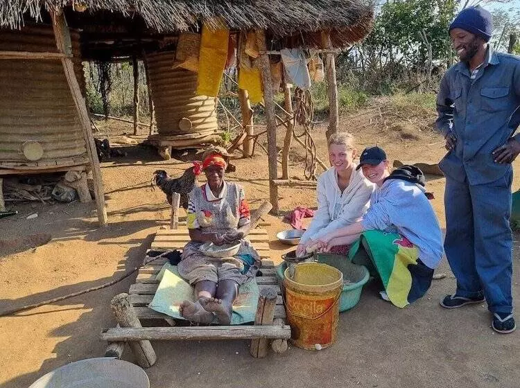 هتل Swazi Village Home Stay