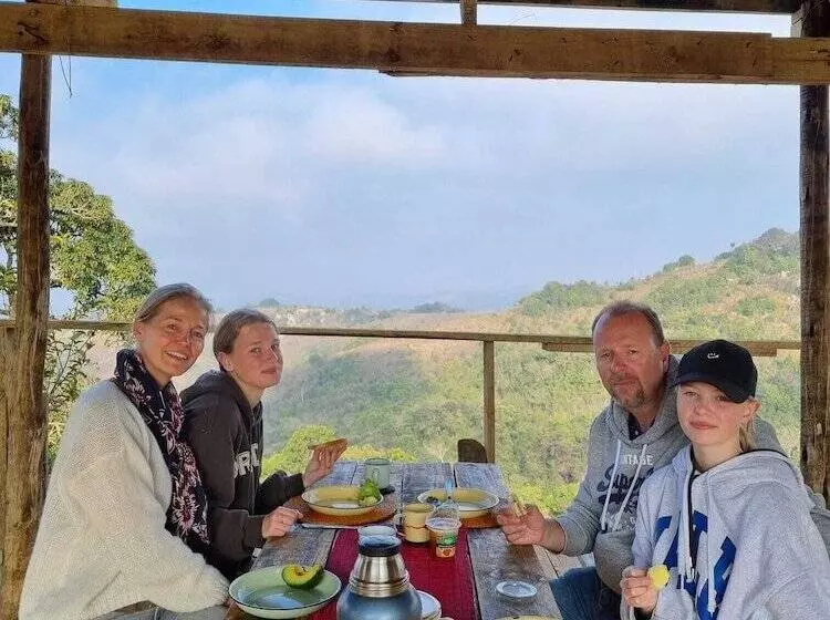 هتل Swazi Village Home Stay