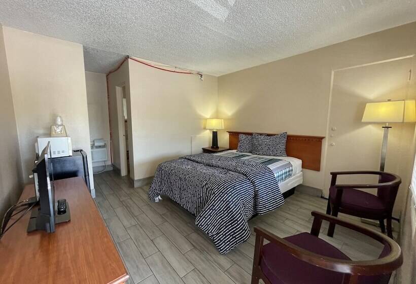 汽车旅馆  Castillo Inn