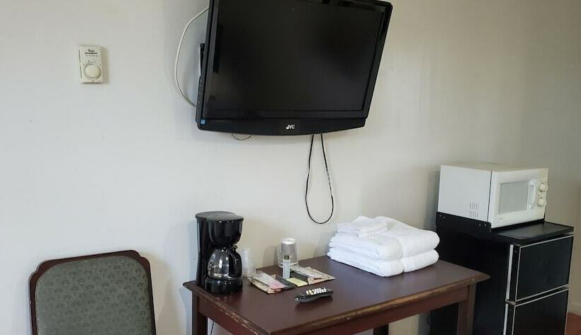 מוטל Huntingdon Inn