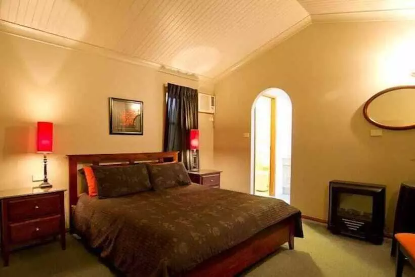 Motelli Riverwood Downs Mountain Valley Resort