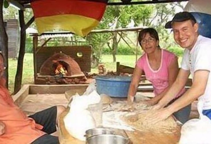 پانسیون Country