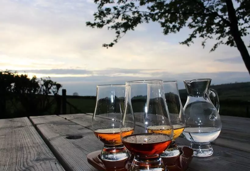 ペンション Woodlands Country House