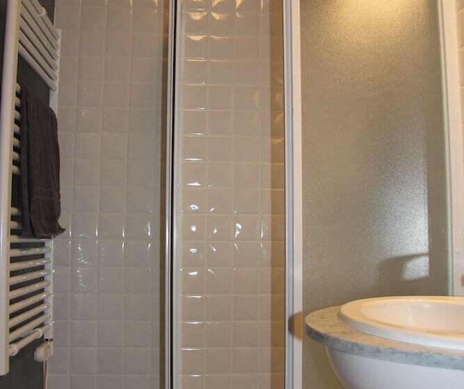 اقامتگاه Résidence Des Trois Vallées