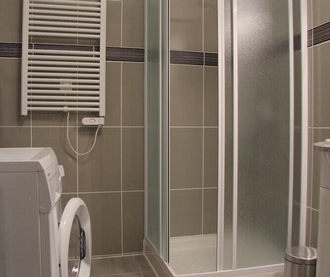 اقامتگاه Résidence Des Trois Vallées