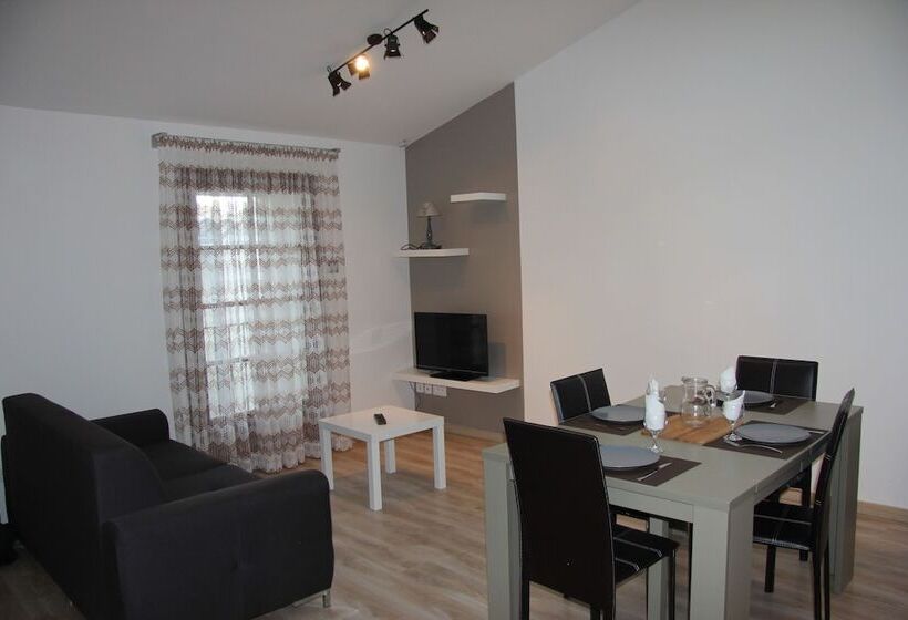 اقامتگاه Résidence Des Trois Vallées