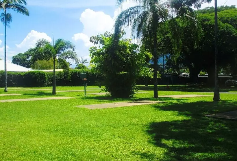 Lomakeskus First City Caravilla