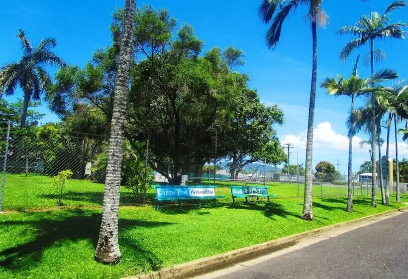 Lomakeskus First City Caravilla