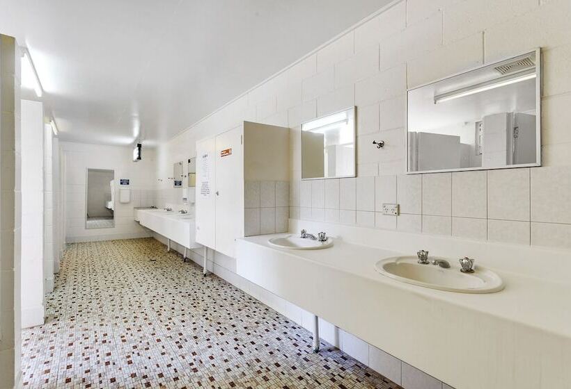 אתר נופש First City Caravilla