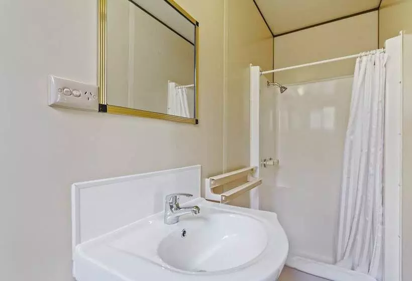 Lomakeskus First City Caravilla