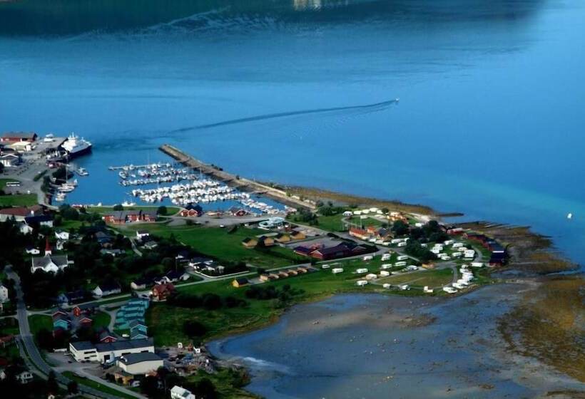 Resort Topcamp Havblikk   Helgeland