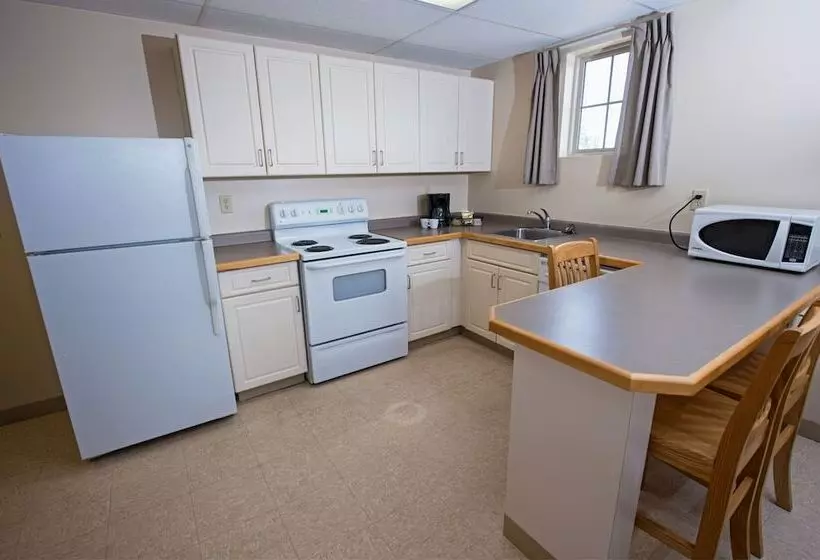 Unb Fredericton Summer Accommodations   Hostel