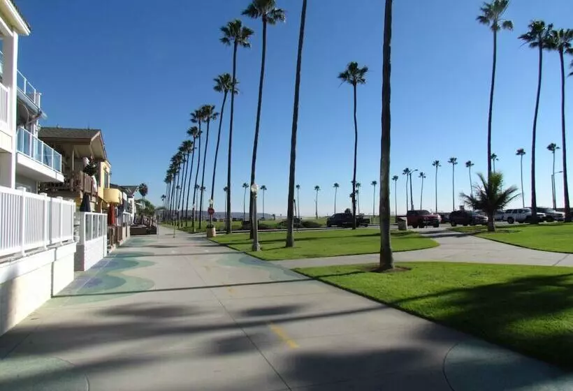 3 Bedroom Duplex With Ocean View