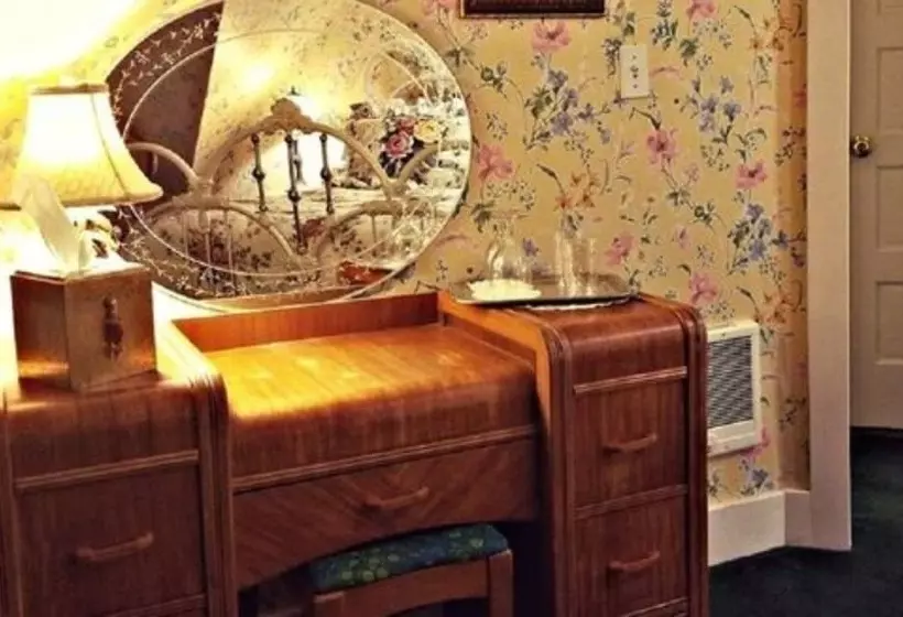 Geiger Victorian B&b