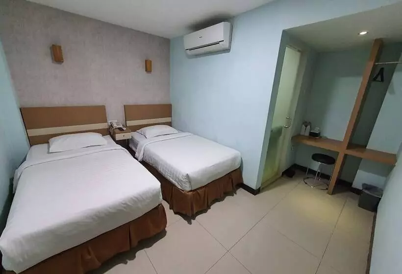 בית מלון כפרי Amaliun