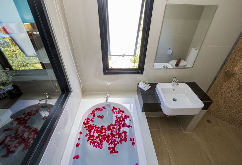 فندق Andaman Pearl Resort