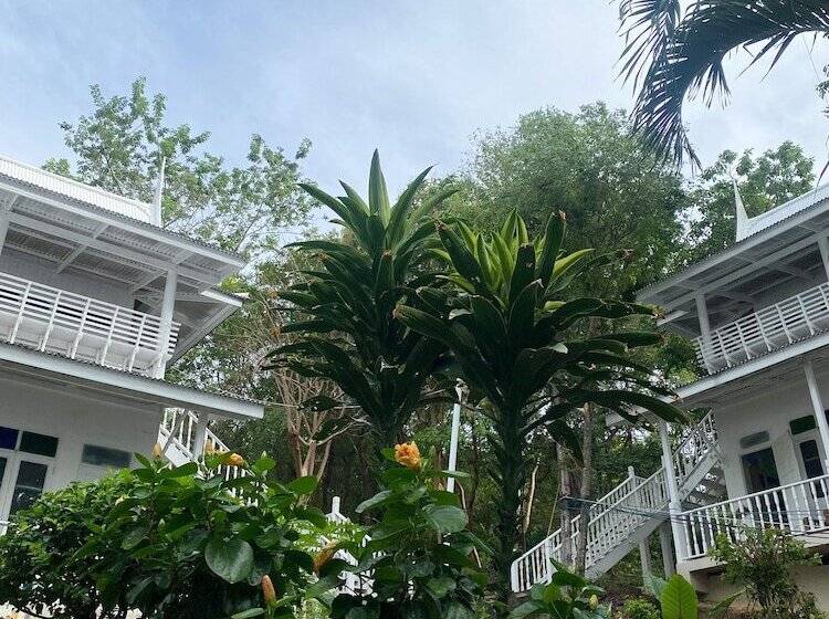 ホテル Banthaisangthain Resort