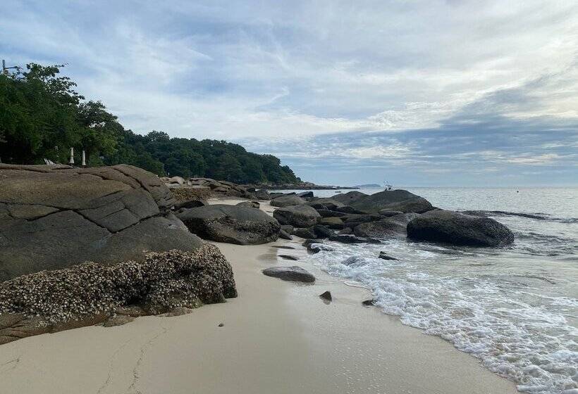 ホテル Banthaisangthain Resort