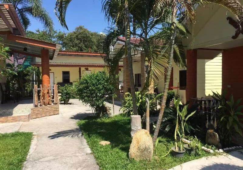 호텔 Bell House Resort