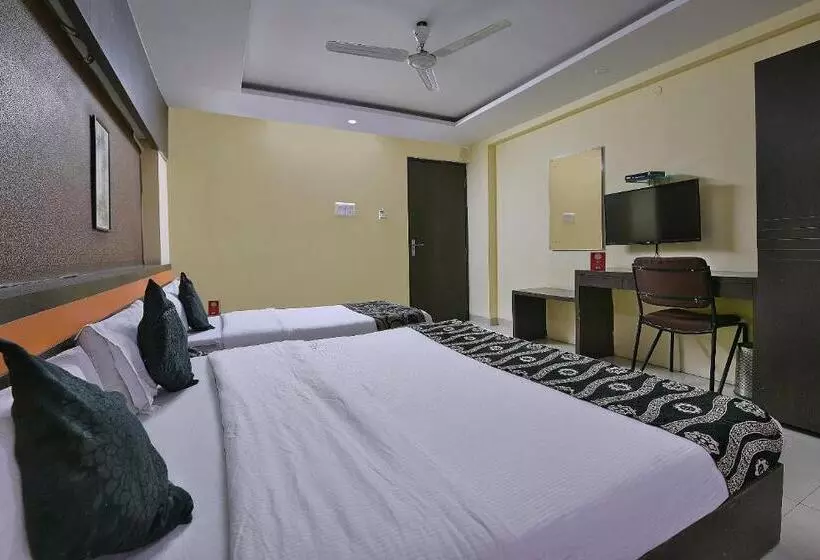 Hotel Diamond And Residences