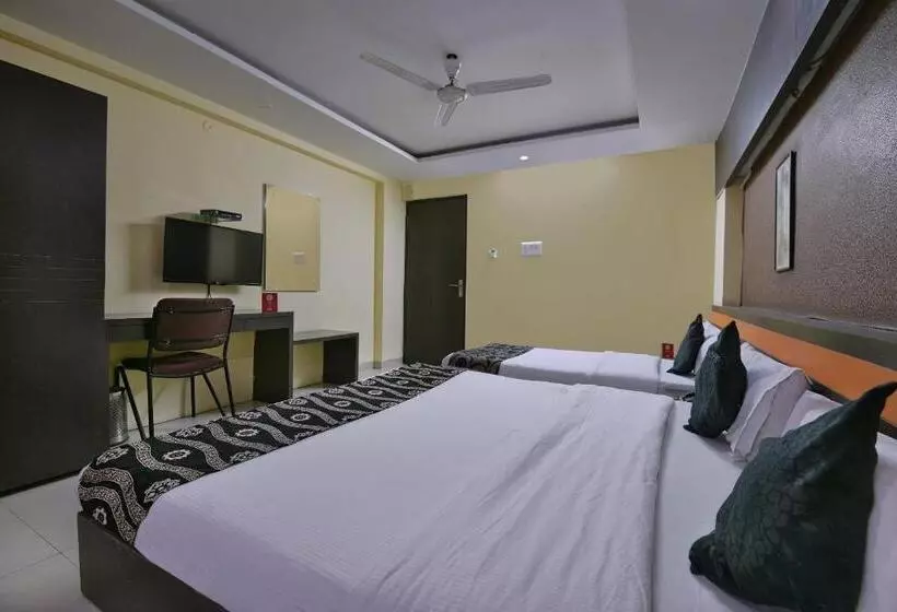 Hotel Diamond And Residences