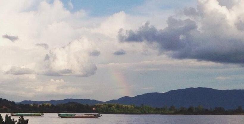 Hotel Gin's Maekhong View Resort & Spa