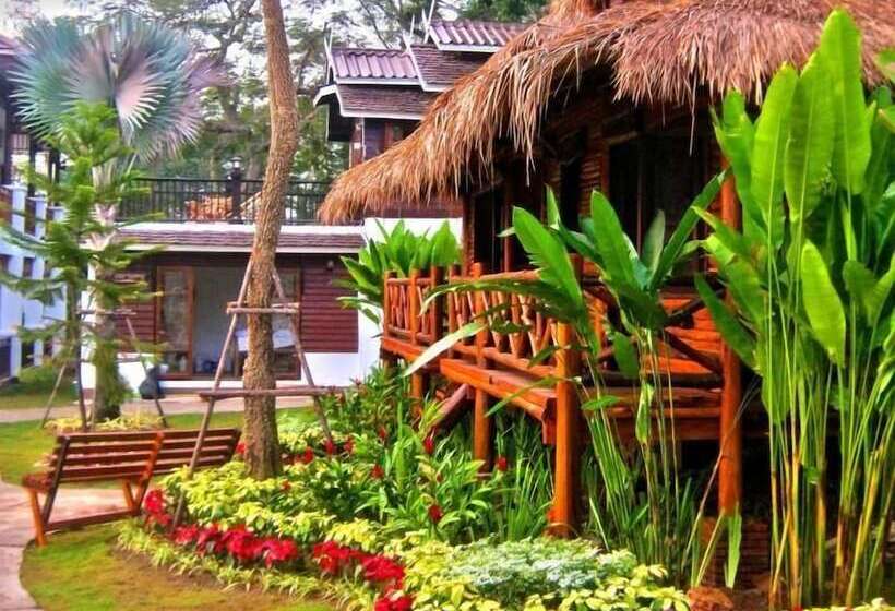 Hotel Gin's Maekhong View Resort & Spa