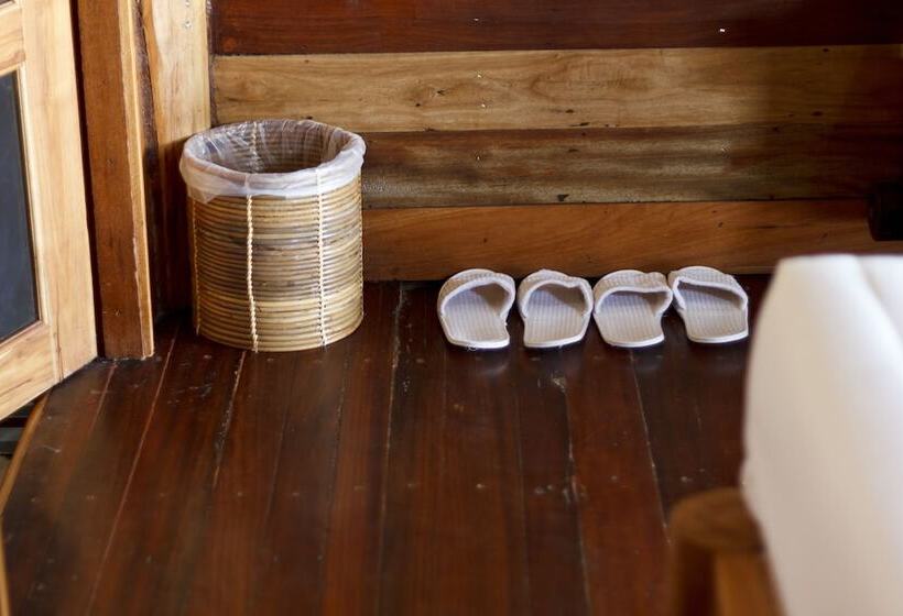 Hotel Gin's Maekhong View Resort & Spa