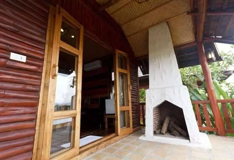 Hotel Gin's Maekhong View Resort & Spa