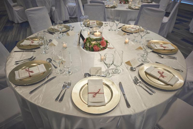 فندق Holiday Inn Express & Suites St. John S Airport, An Ihg