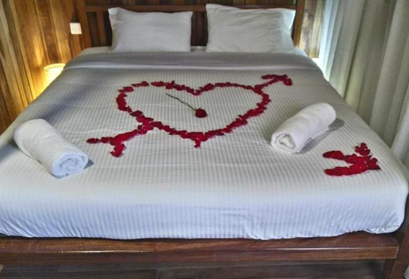 فندق Joe Fisherman Inn