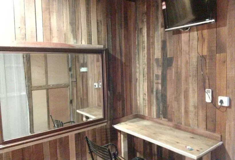 בית מלון כפרי Joe Fisherman Inn