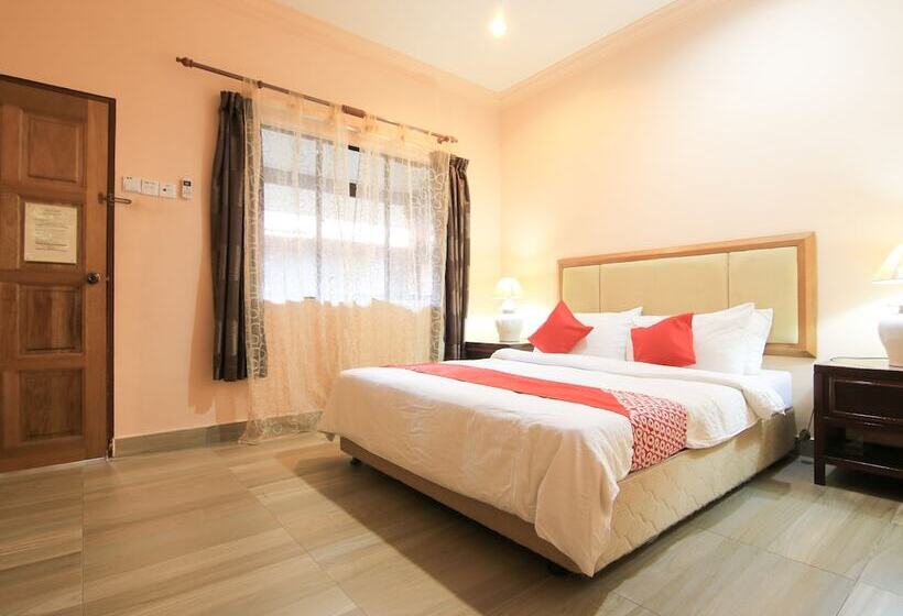 فندق Ombak Inn Chalet